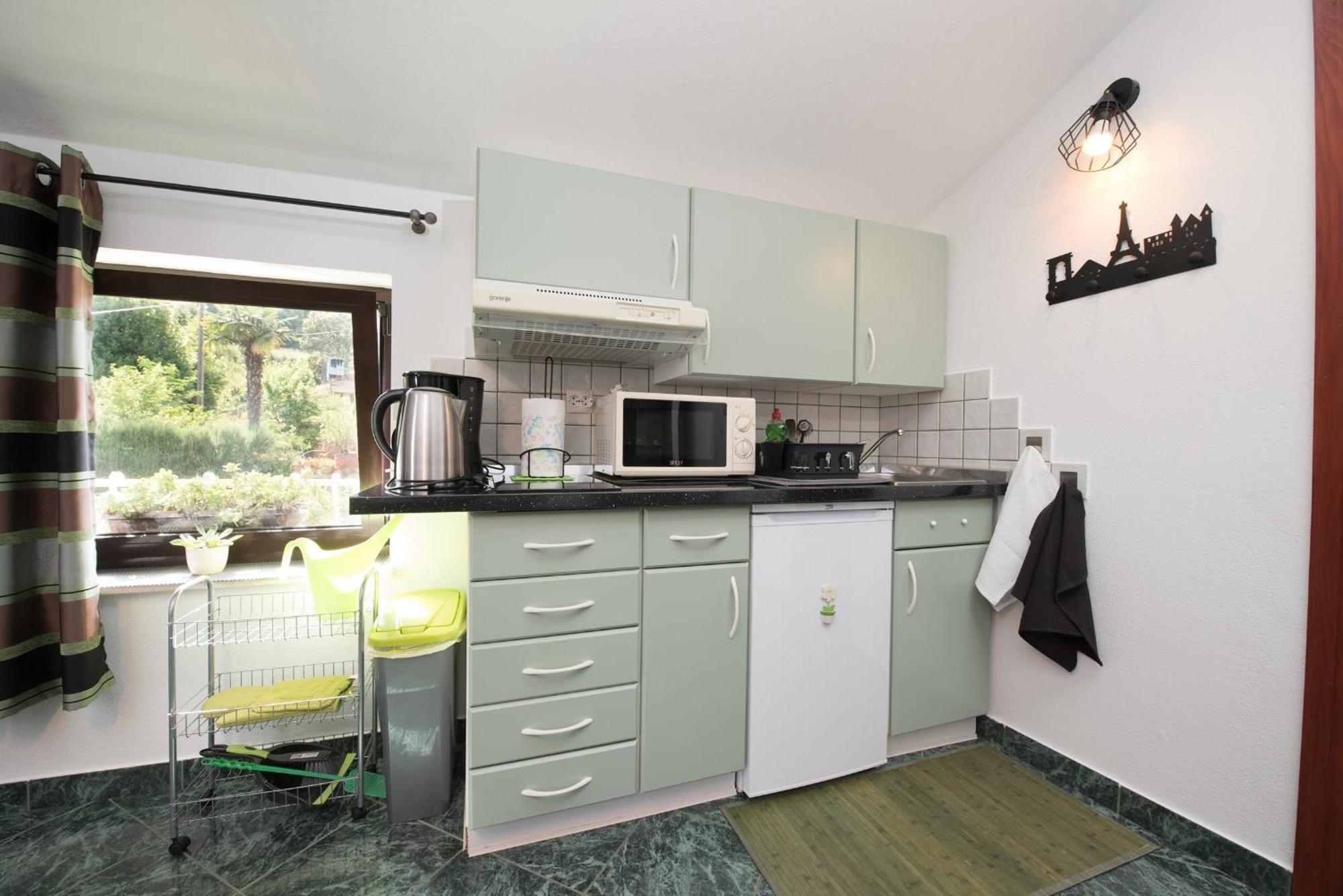 Apartments Villa Zara ลอฟราน ภายนอก รูปภาพ