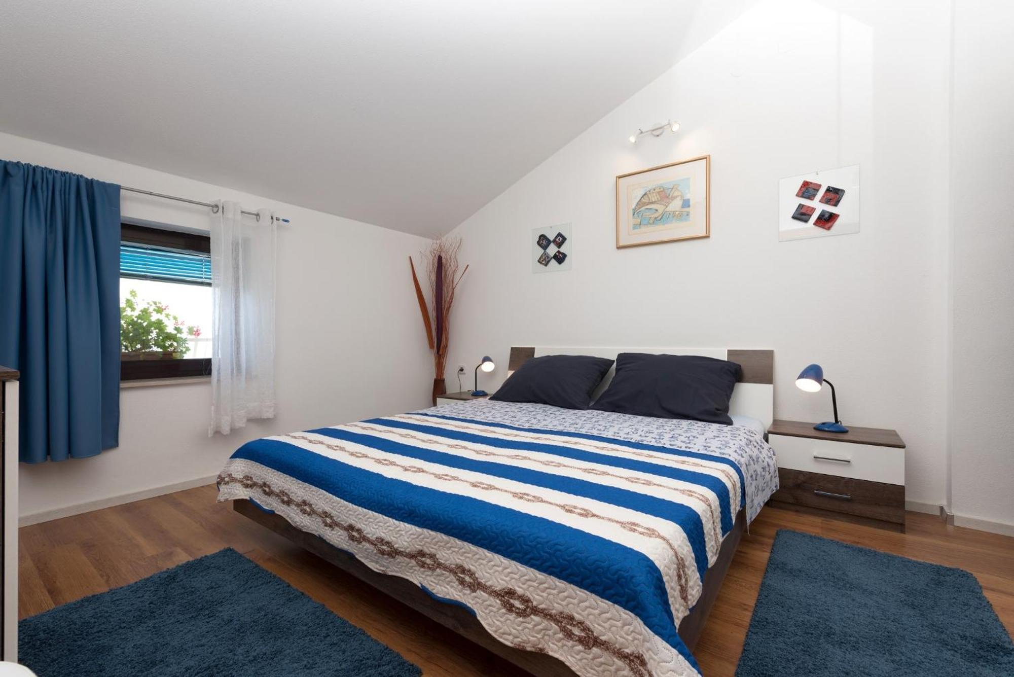 Apartments Villa Zara ลอฟราน ภายนอก รูปภาพ